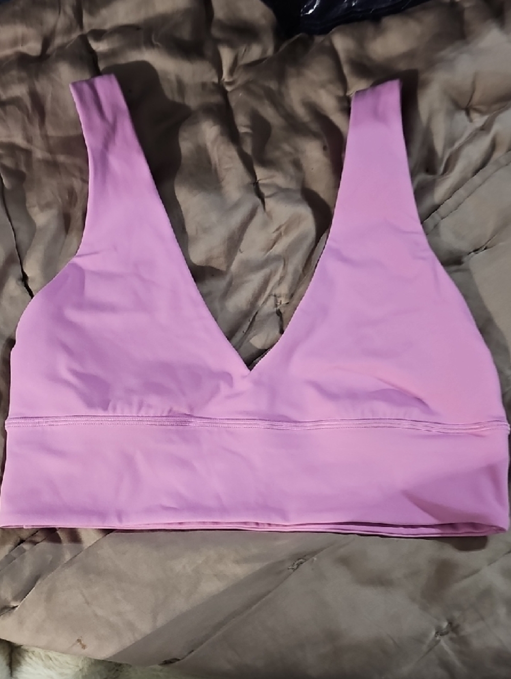 lululemon Alogb V-Neck Bra